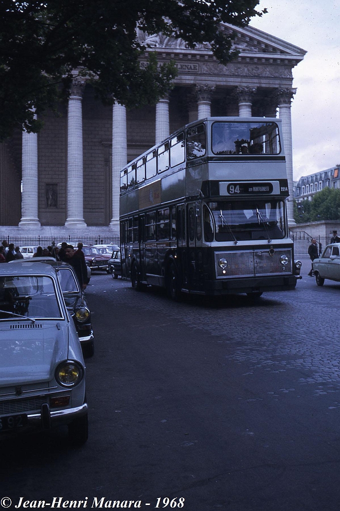 94_jhm-1968-0464---france-paris-ratp-autobus-berliet-pcm-re_9999570134_o (4).jpg - © Jean-Henri Manara - Merci à Jean-Henri Manara